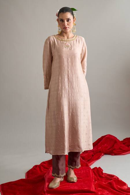 Buy_Anantaa By Roohi X AZA_Brown Silk, Chanderi Sequins, Embroidery Round Neck Zari Motif Kurta Set _Online_at_Aza_Fashions