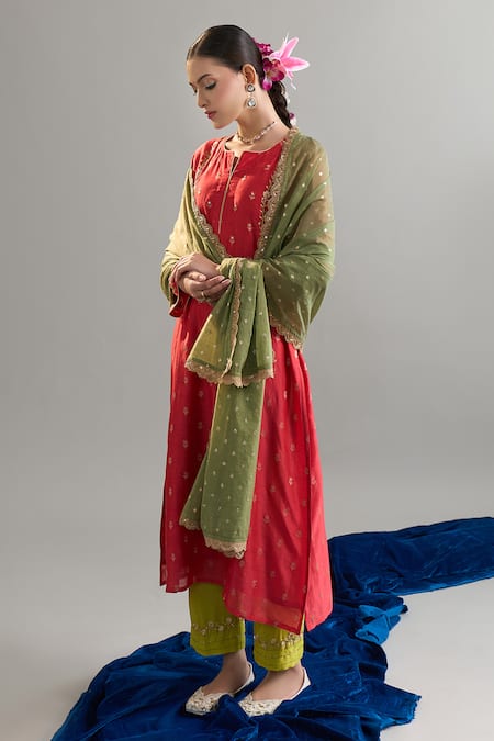 Anantaa By Roohi X AZA_Red Silk, Chanderi Sequins, Zari Round Neck Motif Kurta Set With Dupatta _at_Aza_Fashions