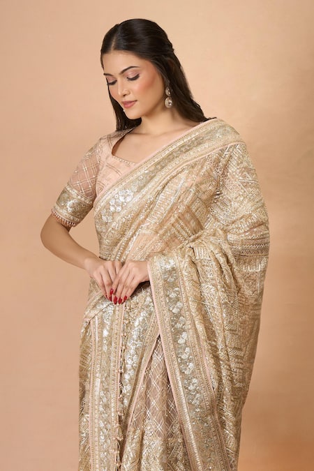 Tarun Tahiliani Gold Silk Sequins, Zari, Embroidery Blush Saree Set With Embellished Blouse at Aza Fashions Tarun Tahiliani_Gold Silk Sequins, Zari, Embroidery Blush Saree Set With Embellished Blouse _at_Aza_Fashions