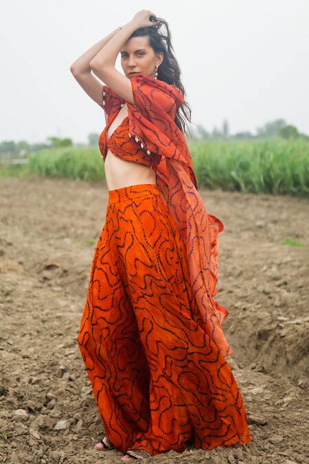 Buy_Gazab by Miku Kumar_Orange Organza Embroidery Open , Keyhole Designer Cape Set _Online_at_Aza_Fashions