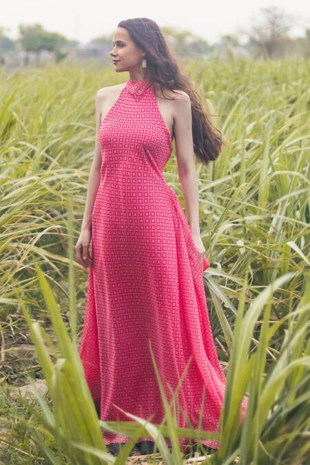 Gazab by Miku Kumar_Pink Organza Halter Neck Designer Maxi Dress _at_Aza_Fashions