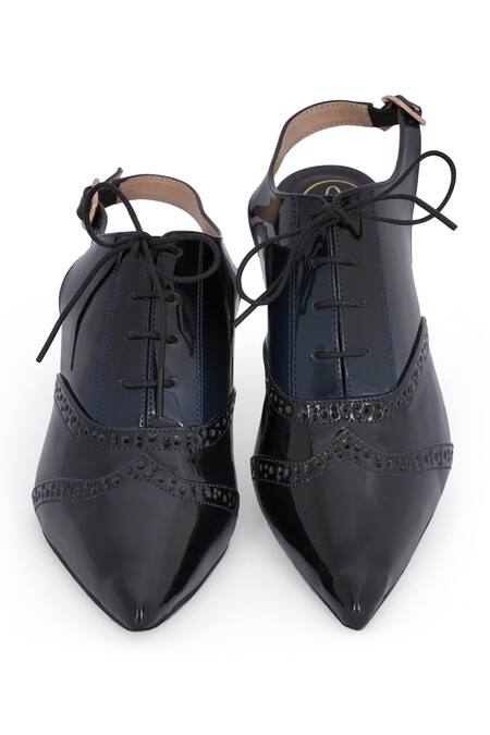 NR By Nidhi Rathi_Black Perforated Block Heel Pumps _at_Aza_Fashions