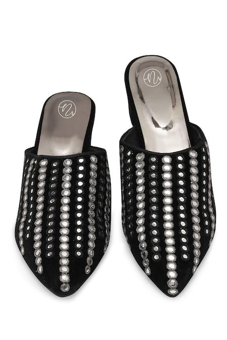 NR By Nidhi Rathi_Black Studs Embellished Suede Block Heel Mules _at_Aza_Fashions