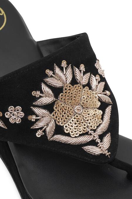 Buy_NR By Nidhi Rathi_Black Embroidery Embellished Velvet Wedge Heels 