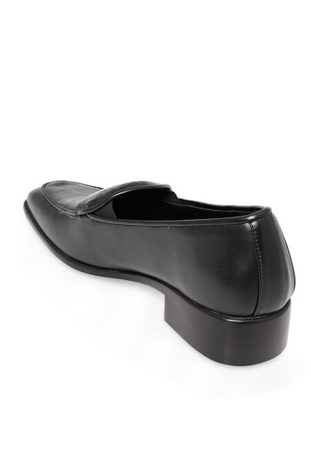 NR By Nidhi Rathi_Black Glossy Patent Loafers _at_Aza_Fashions