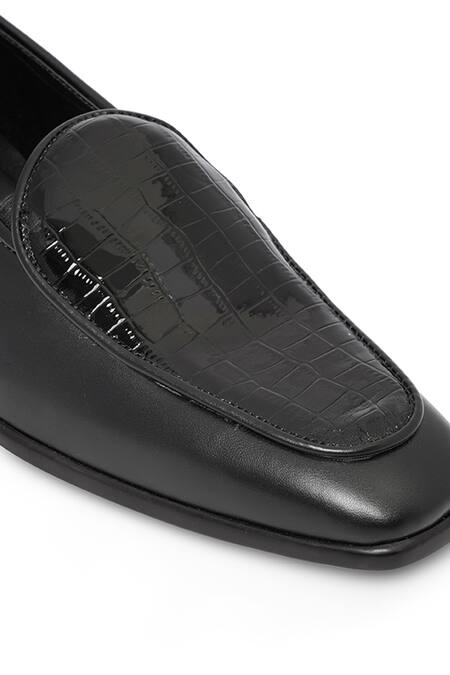 Shop NR By Nidhi Rathi Black Glossy Patent Loafers Shop_NR By Nidhi Rathi_Black Glossy Patent Loafers
