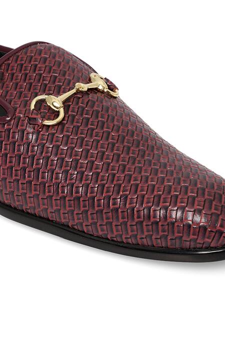 Buy NR By Nidhi Rathi Brown Textured Patent Flatforms Buy_NR By Nidhi Rathi_Brown Textured Patent Flatforms