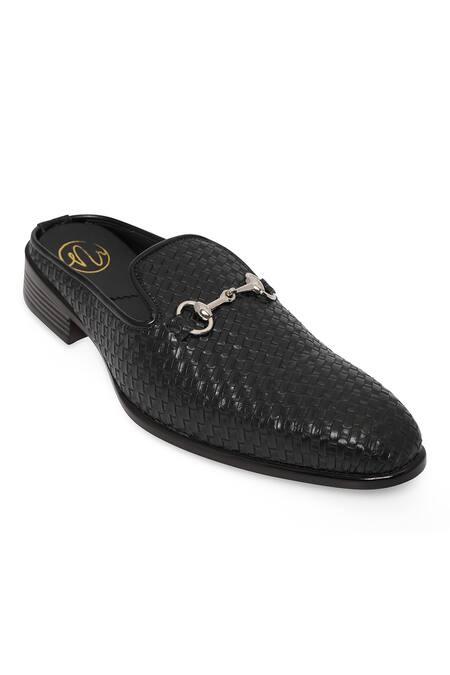 Shop_NR By Nidhi Rathi_Black Textured Patent Flatforms _Online_at_Aza_Fashions