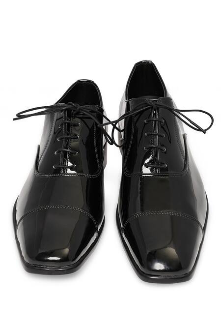 Buy_NR By Nidhi Rathi_Black Glossy Patent Derby Shoes 