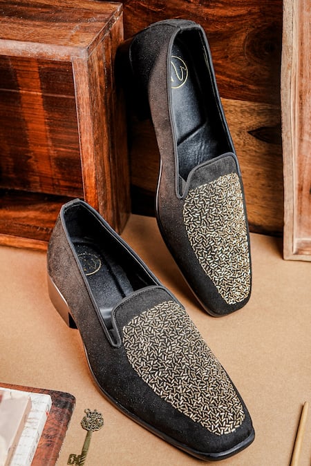 NR By Nidhi Rathi Colourblocked Black Suede Mid-Top Derbys 