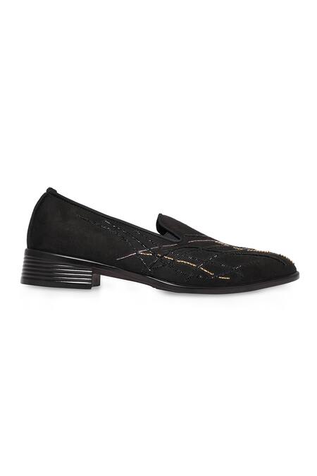 NR By Nidhi Rathi_Black Embroidery Colourblocked Suede Slip-on Derbys _Online_at_Aza_Fashions