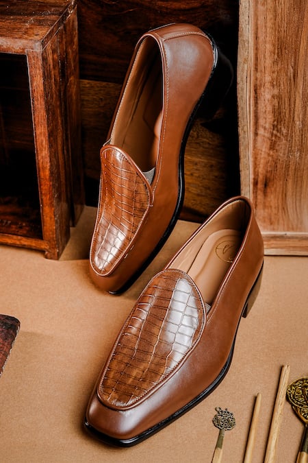 NR By Nidhi Rathi Tan Textured Patent Slip-On Loafers 