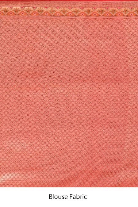 Samyukta Singhania_Red Weave Silk Patola Banarasi Saree With Running Blouse _at_Aza_Fashions