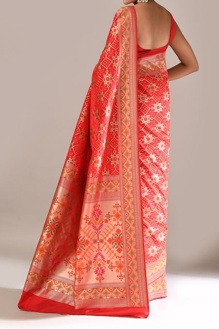 Samyukta Singhania Weave Silk Patola Banarasi Saree With Running Blouse 