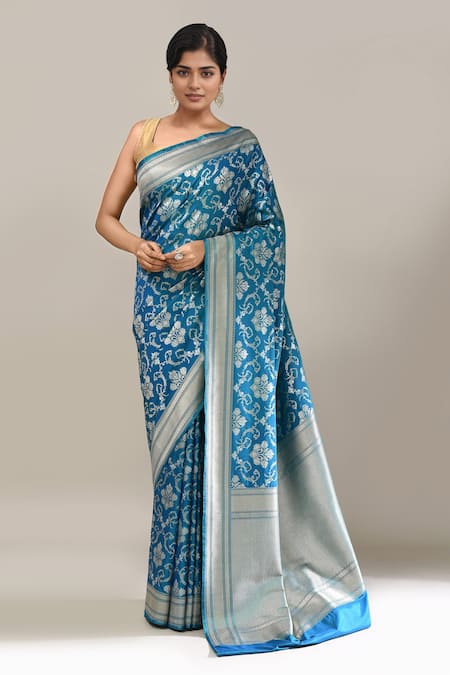 Samyukta Singhania Flower Weave Banarasi Silk Saree With Running Blouse 