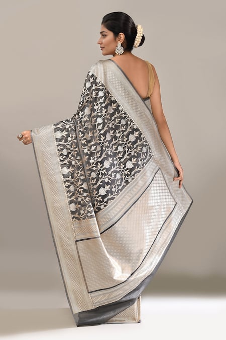 Samyukta Singhania Flower Weave Banarasi Silk Saree With Running Blouse 