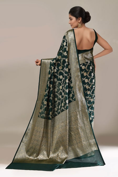 Samyukta Singhania Flower Weave Banarasi Silk Saree With Running Blouse 