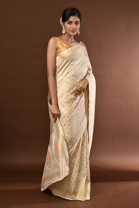 Buy Samyukta Singhania Ivory Leaf Woven Banarasi Silk Saree With Running Blouse Online at Aza Fashions Buy_Samyukta Singhania_Ivory Leaf Woven Banarasi Silk Saree With Running Blouse _Online_at_Aza_Fashions
