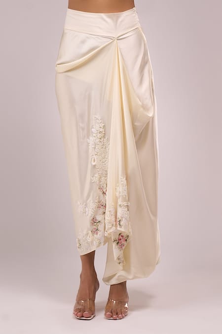 Buy_Anamika Khanna_Ivory Embroidery Mandarin Collar Peplum Jacket Set 