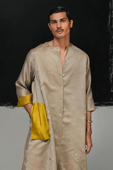 Urvashi Kaur_Gray Designer Handwoven Cotton Silk Kurta _Online_at_Aza_Fashions