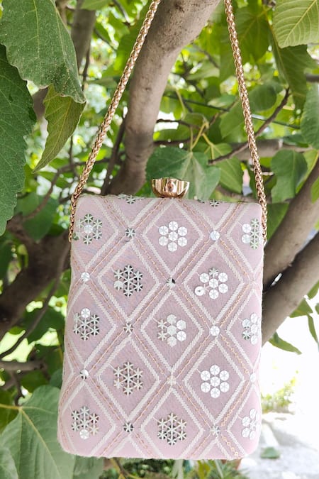 A Clutch Story Designer Fajr Dusty Pink Clutch 