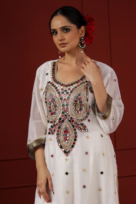 Shop_Sheeshakari_White Silk Beads, Sequins Round Neck Embellished Kurta Pant Set _Online_at_Aza_Fashions