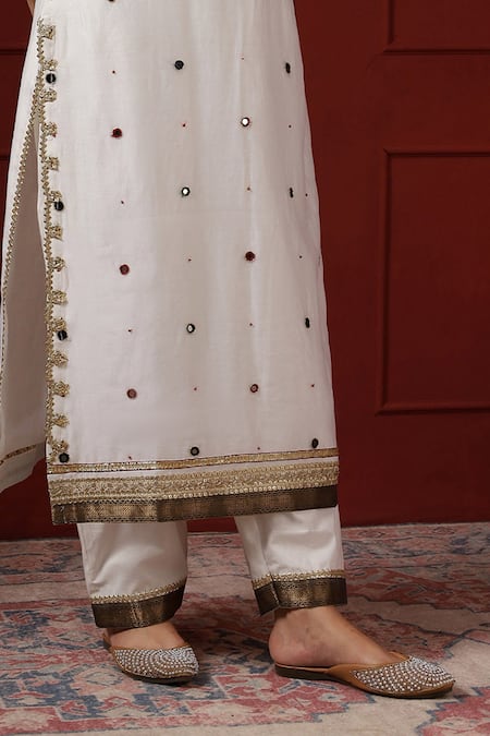 Sheeshakari_White Silk Beads, Sequins Round Neck Embroidered Kurta Pant Set _Online_at_Aza_Fashions