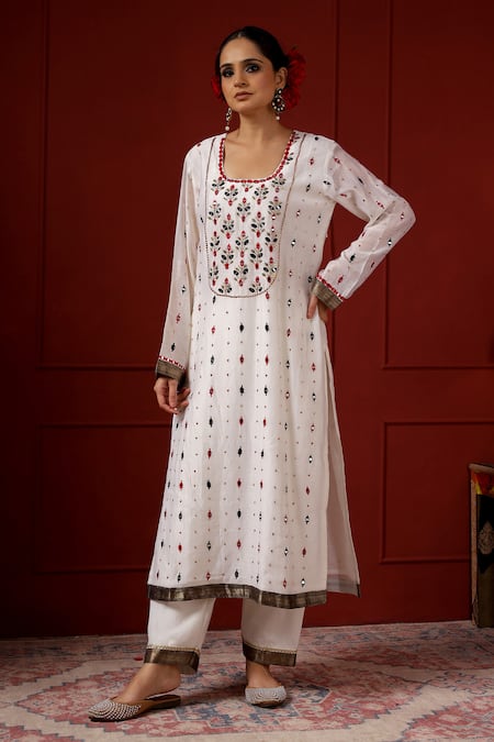 Shop_Sheeshakari_White Silk Embroidery Round Neck Kurta Set _Online_at_Aza_Fashions