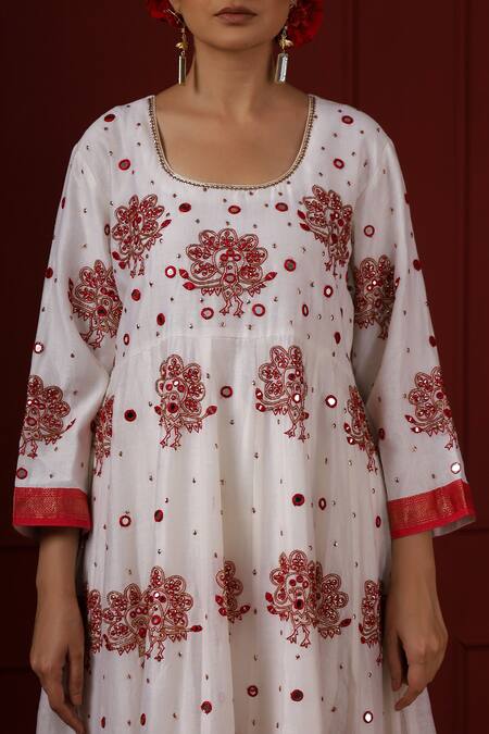 Buy_Sheeshakari_White Silk Sequins, Embroidery Round Neck Floral Anarkali Set 