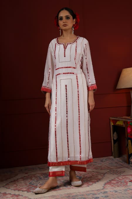 Shop_Sheeshakari_White Silk Tassels Round Neck Embroidered Kurta Set _Online_at_Aza_Fashions