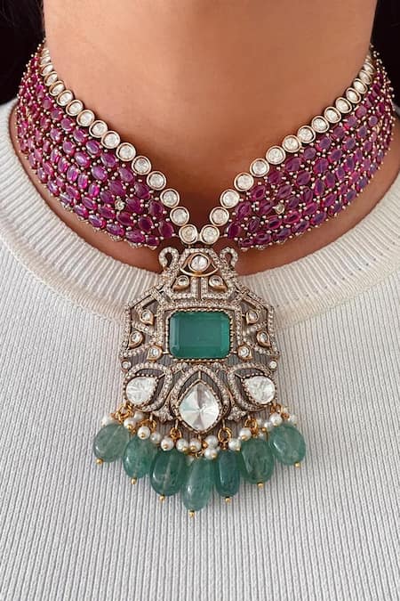 Prerto Green Queen Ruby Emerald Kundan Necklace Set 