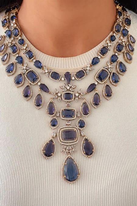 Prerto Leela 3 Layer Kanch Necklace Set 