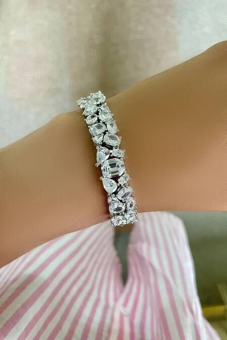 PRERTO_White Diamonds, Stones Baguette And Tear Drops Choker Set_Online_at_Aza_Fashions