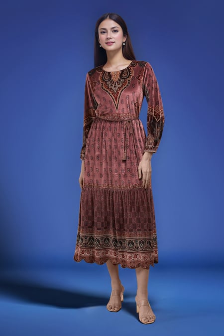 Samyukta Singhania_Pink Polyester Embroidery Round Neck Printed Dress With Belt _Online_at_Aza_Fashions