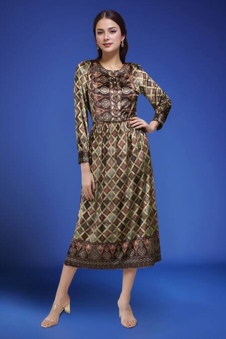 Samyukta Singhania_Green Polyester Round Neck Printed Dress With Belt _Online_at_Aza_Fashions