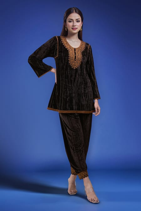Samyukta Singhania Black Velvet Kurta & Pant Set 