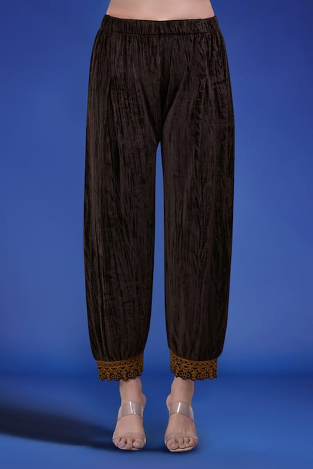 Buy_Samyukta Singhania_Black Polyester Embroidery Round Neck Velvet Kurta And Pant Set _Online_at_Aza_Fashions