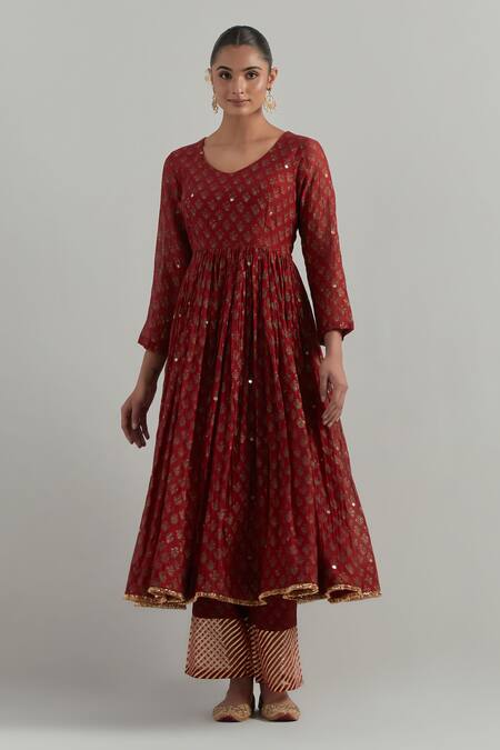 Buy Ikshita Choudhary Red Chanderi Embroidery V-neck Block Printed Anarkali Set Online at Aza Fashions Buy_Ikshita Choudhary_Red Chanderi Embroidery V-neck Block Printed Anarkali Set _Online_at_Aza_Fashions