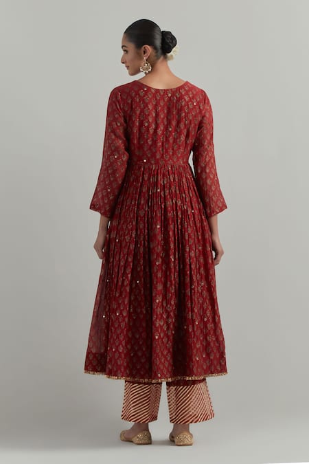 Shop Ikshita Choudhary Red Chanderi Embroidery V-neck Block Printed Anarkali Set at Aza Fashions Shop_Ikshita Choudhary_Red Chanderi Embroidery V-neck Block Printed Anarkali Set _at_Aza_Fashions