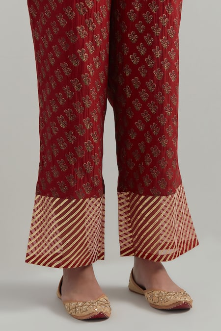 Shop Ikshita Choudhary Red Chanderi Embroidery V-neck Block Printed Anarkali Set Shop_Ikshita Choudhary_Red Chanderi Embroidery V-neck Block Printed Anarkali Set