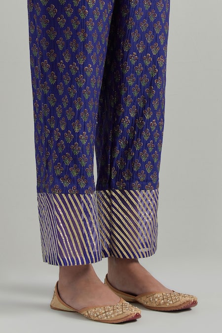 Buy Ikshita Choudhary Blue Chanderi Embroidery V-neck Block Printed Anarkali Set Online at Aza Fashions Buy_Ikshita Choudhary_Blue Chanderi Embroidery V-neck Block Printed Anarkali Set _Online_at_Aza_Fashions