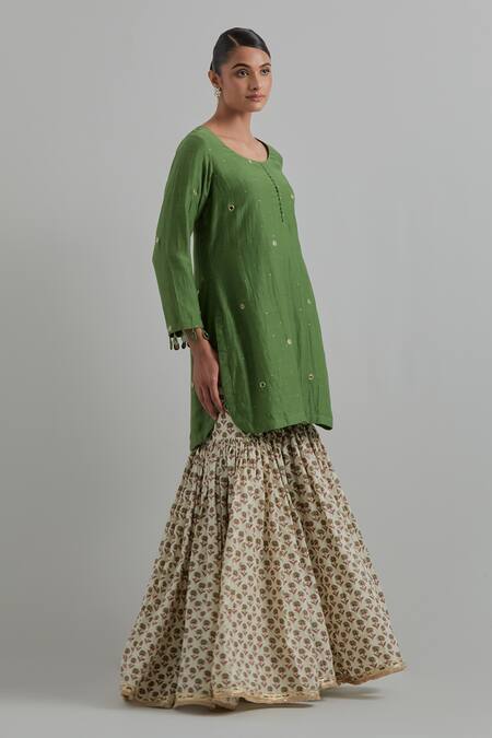 Ikshita Choudhary_Green Chanderi, Cambric, Cotton Embroidery Round Neck Kurta Gharara Set _Online_at_Aza_Fashions