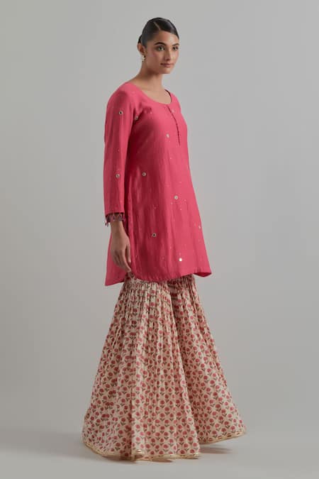 Ikshita Choudhary_Pink Chanderi, Cambric, Cotton Embroidery Round Block Print Kurta Gharara Set _Online_at_Aza_Fashions