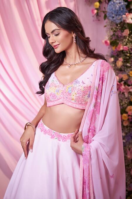 Label Priyanka Kar Pink Georgette Embroidery Plunge Neck Floral Lehenga Set Online at Aza Fashions Label Priyanka Kar_Pink Georgette Embroidery Plunge Neck Floral Lehenga Set _Online_at_Aza_Fashions