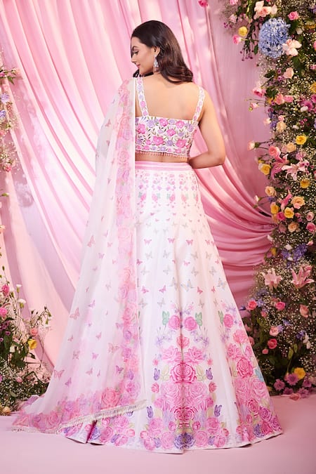 Label Priyanka Kar Floral Hand Embroidered Lehenga Set 