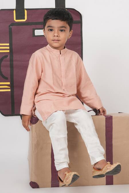 Shop_Little Brats_Pink Cotton, Silk Embroidery Onion Aeroplanes Cloud Kurta Set _Online_at_Aza_Fashions