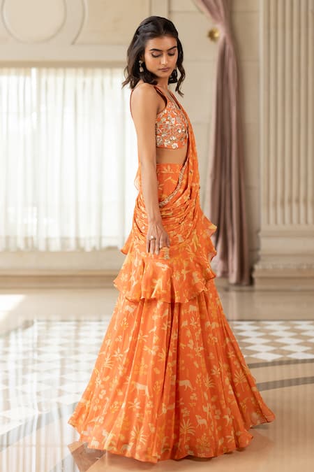 Paulmi And Harsh_Orange Georgette Embroidery V-neck Pre-draped Saree Set _Online_at_Aza_Fashions