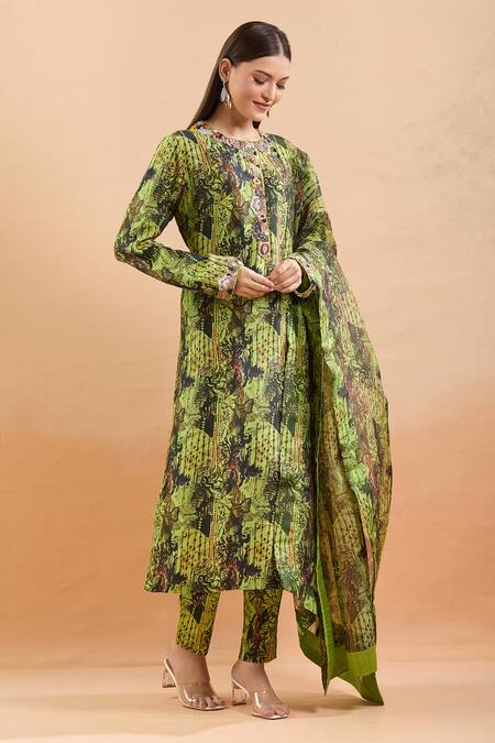 Anamika Khanna Green Beads, Sequins Round Neck Abstract Print Kurta Pant Set Online at Aza Fashions Anamika Khanna_Green Beads, Sequins Round Neck Abstract Print Kurta Pant Set _Online_at_Aza_Fashions