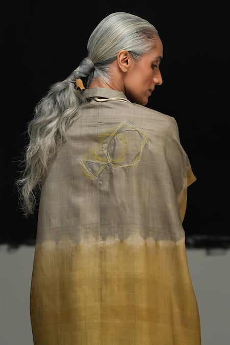 Buy Urvashi Kaur Gold Tussar Round Neck Multicolor Silk Momji Top Online at Aza Fashions Buy_Urvashi Kaur_Gold Tussar Round Neck Multicolor Silk Momji Top _Online_at_Aza_Fashions