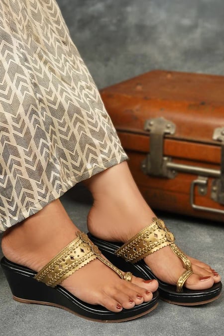 The Madras Trunk Dual Tone Haiku Wedges 
